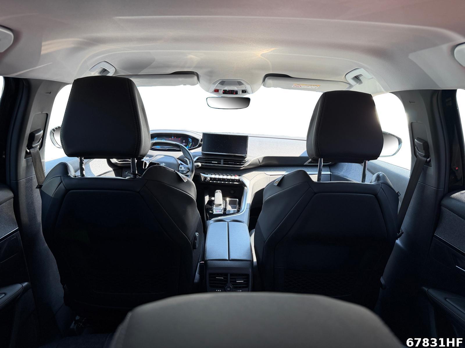 Fahrzeugabbildung Peugeot 3008 1.6 Hybrid 225 (Plug-In), Road Trip