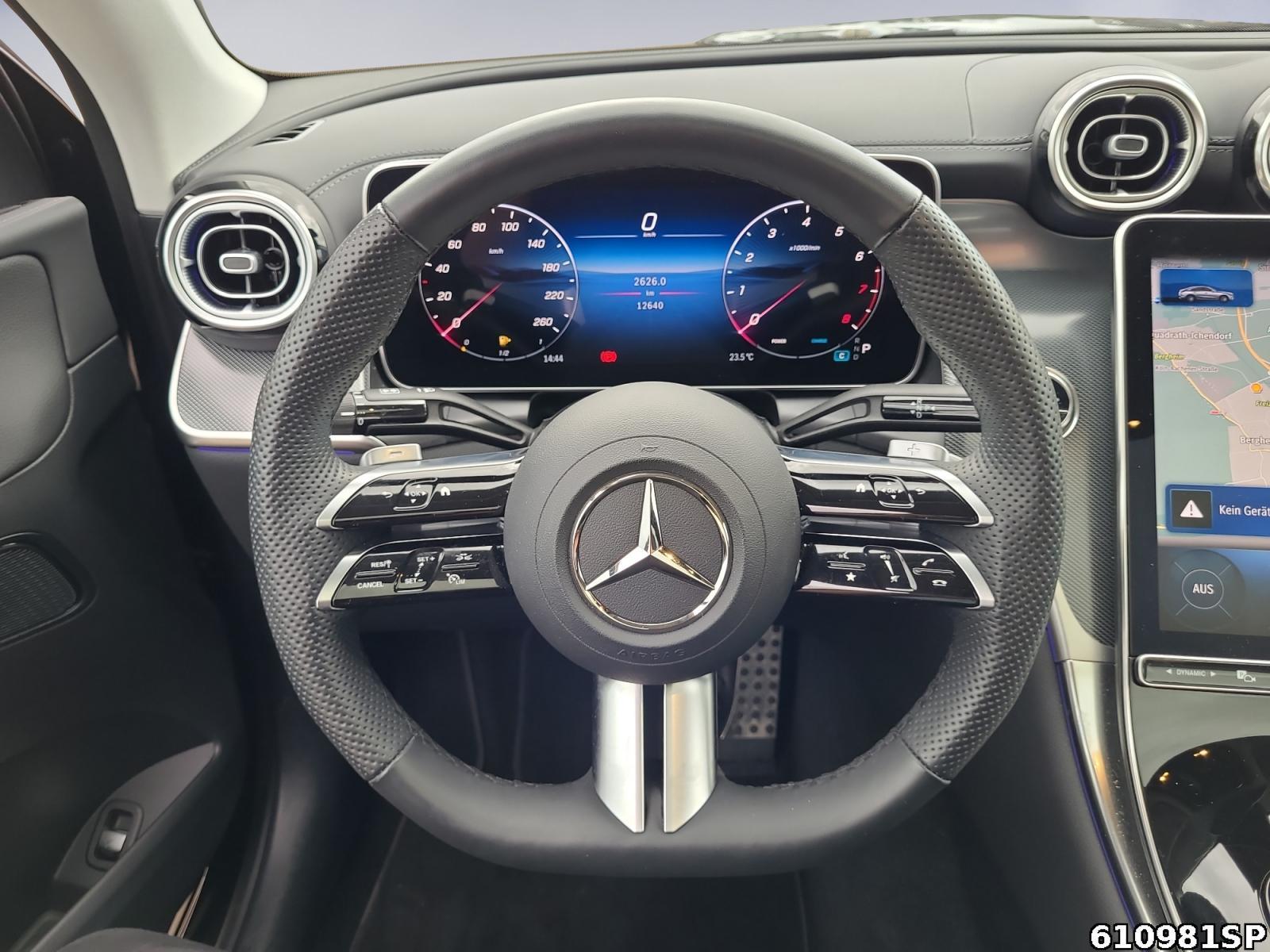 Fahrzeugabbildung Mercedes-Benz GLC 300 4M AMG Coupé Pano AHK Memory Kamera LED