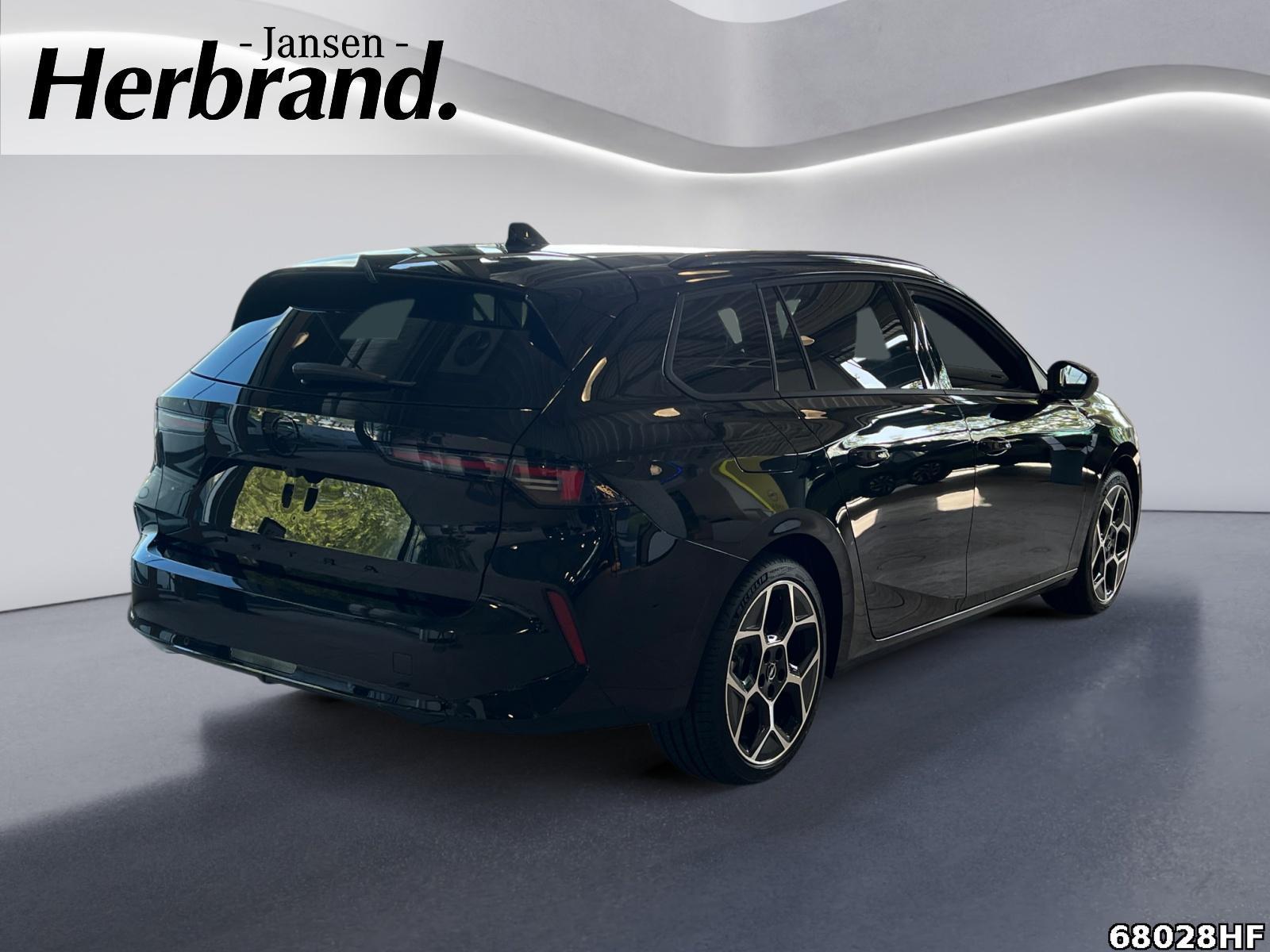 Fahrzeugabbildung Opel Astra Sports Tourer, Ultimate