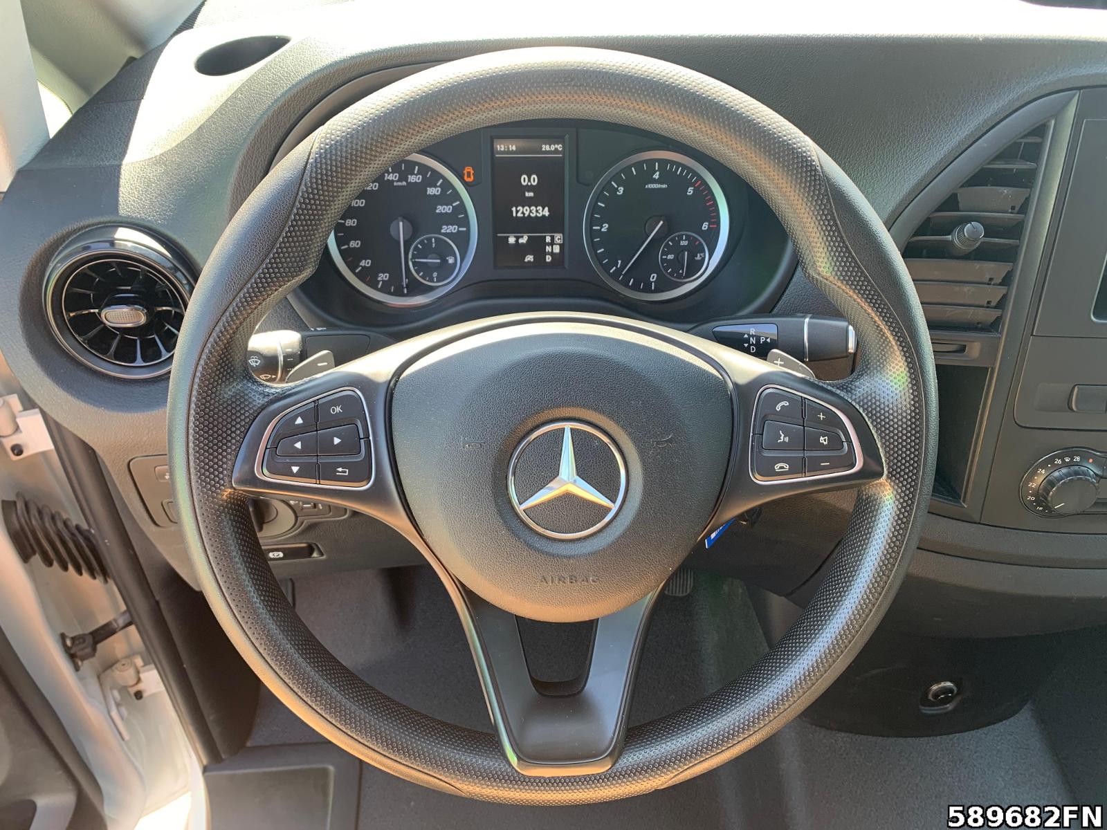 Fahrzeugabbildung Mercedes-Benz Vito 116 L 4x4 KLIMA*STANDHEIZ*AHK 2,5*AUTOMATIK