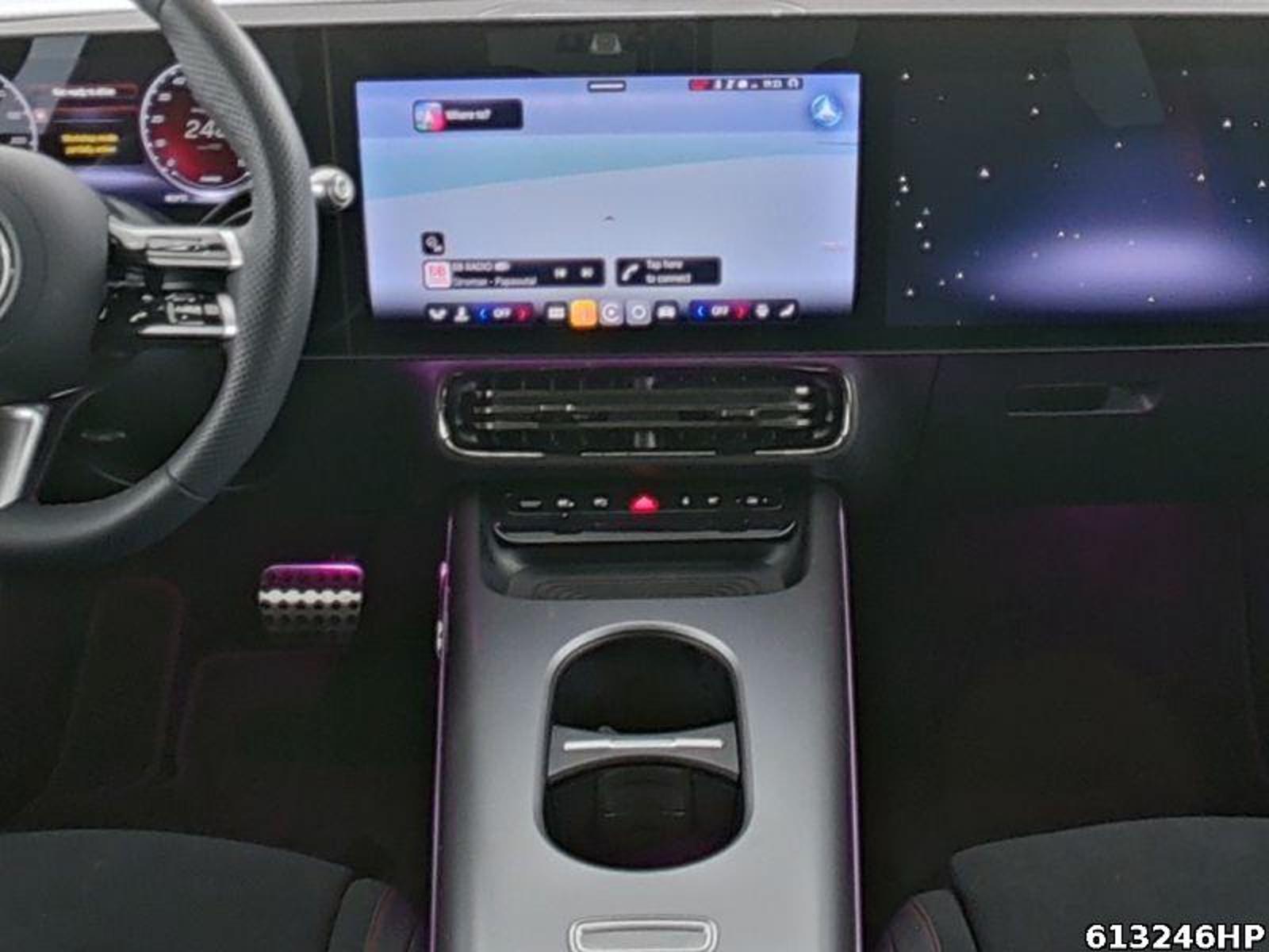 Fahrzeugabbildung Mercedes-Benz CLA 200 AMG Pano Distronic Superscreen LED