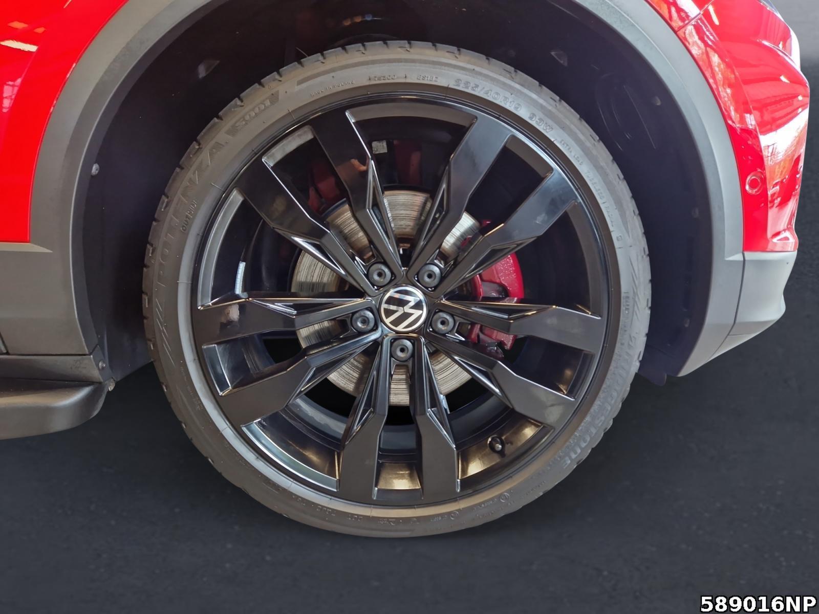Fahrzeugabbildung Volkswagen T-Roc 1.5 TSI Sport Black-Style Kamera AHK