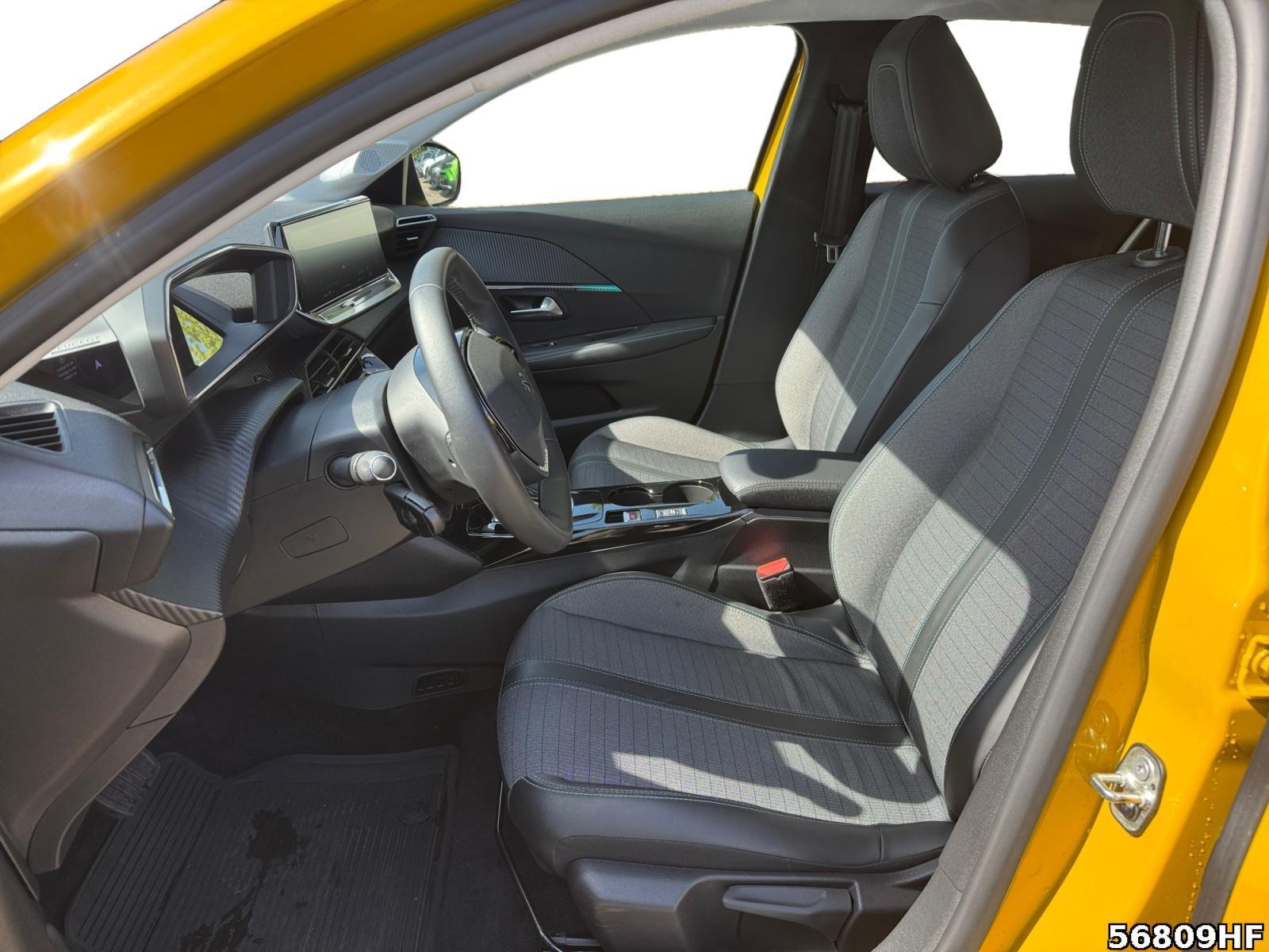 Fahrzeugabbildung Peugeot 208 Allure Pack