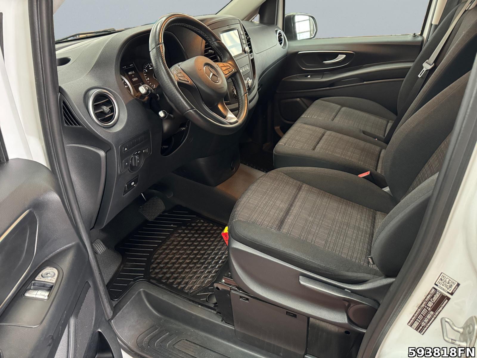 Fahrzeugabbildung Mercedes-Benz Vito 114 CDI Tourer PRO/L*Schiebetür li/re*DAB*