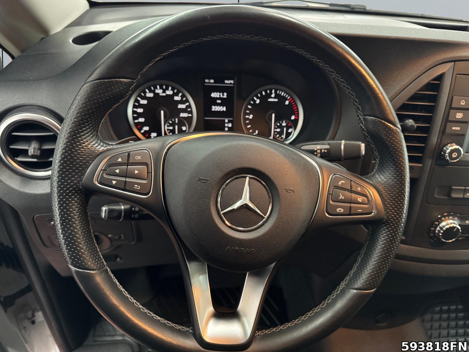 Fahrzeugabbildung Mercedes-Benz Vito 114 CDI Tourer PRO/L*Schiebetür li/re*DAB*