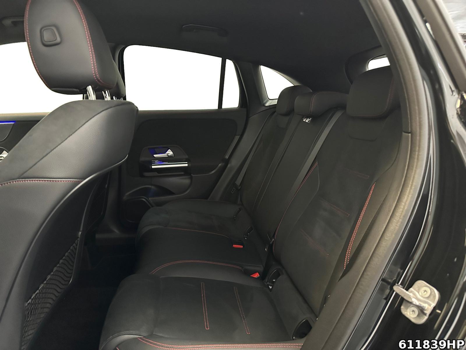 Fahrzeugabbildung Mercedes-Benz GLA 250 e AMG Keyless Standh. Kamera Multibeam.