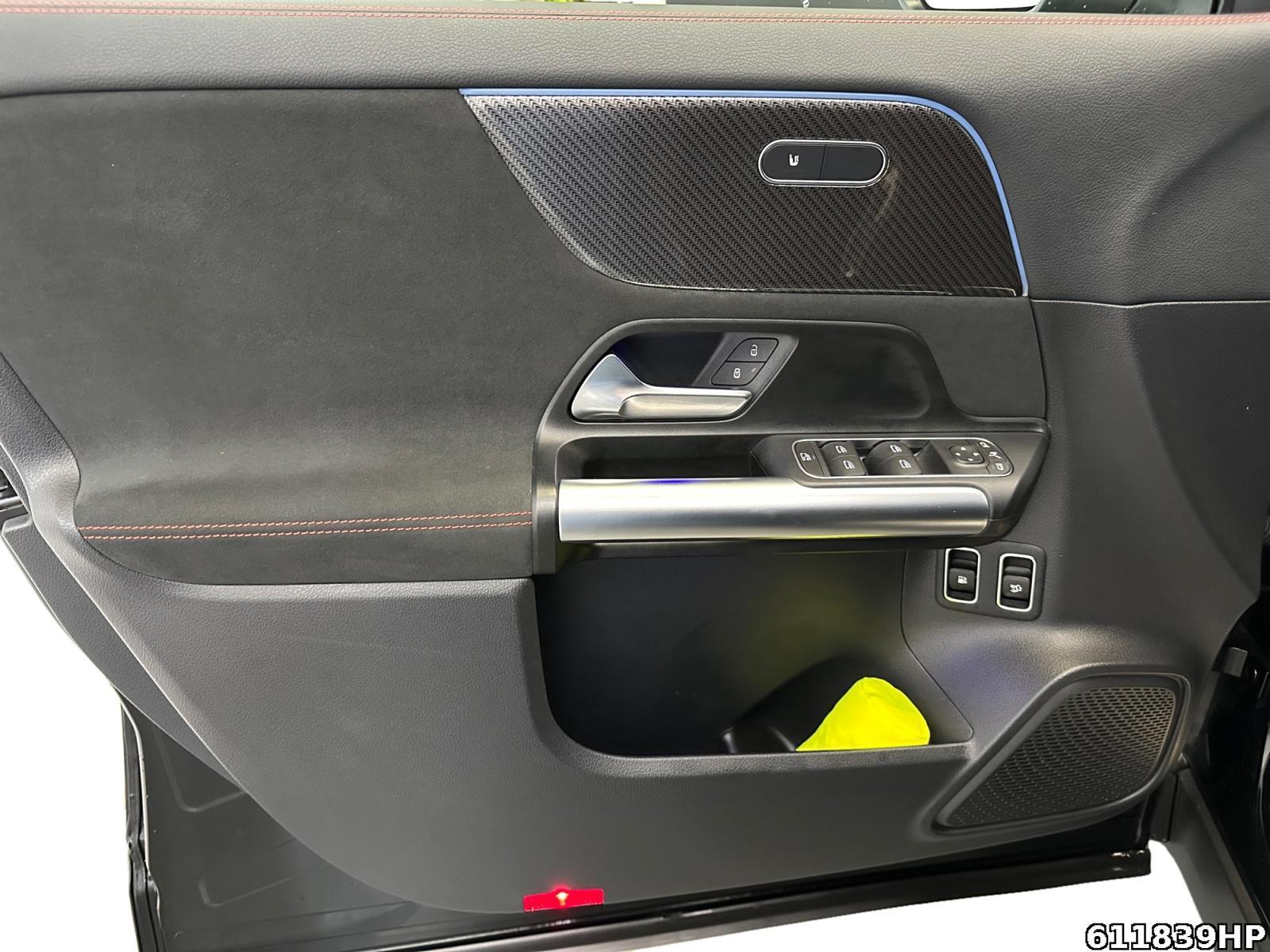 Fahrzeugabbildung Mercedes-Benz GLA 250 e AMG Keyless Standh. Kamera Multibeam.