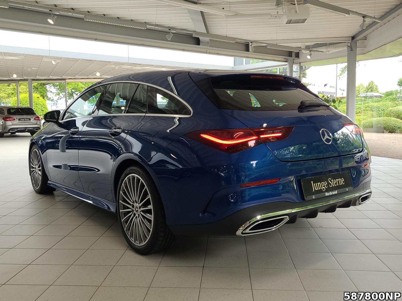 Fahrzeugabbildung Mercedes-Benz CLA 200 Shooting Brake AMG KAMERA 19