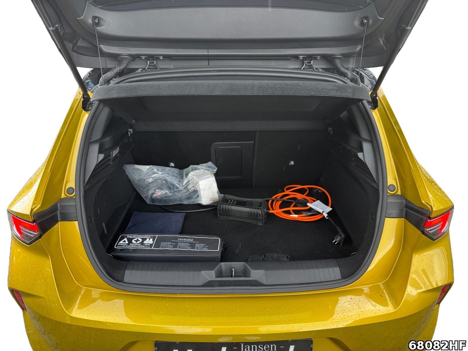 Fahrzeugabbildung Opel Astra Ultimate 1,6 Hybrid 133kW