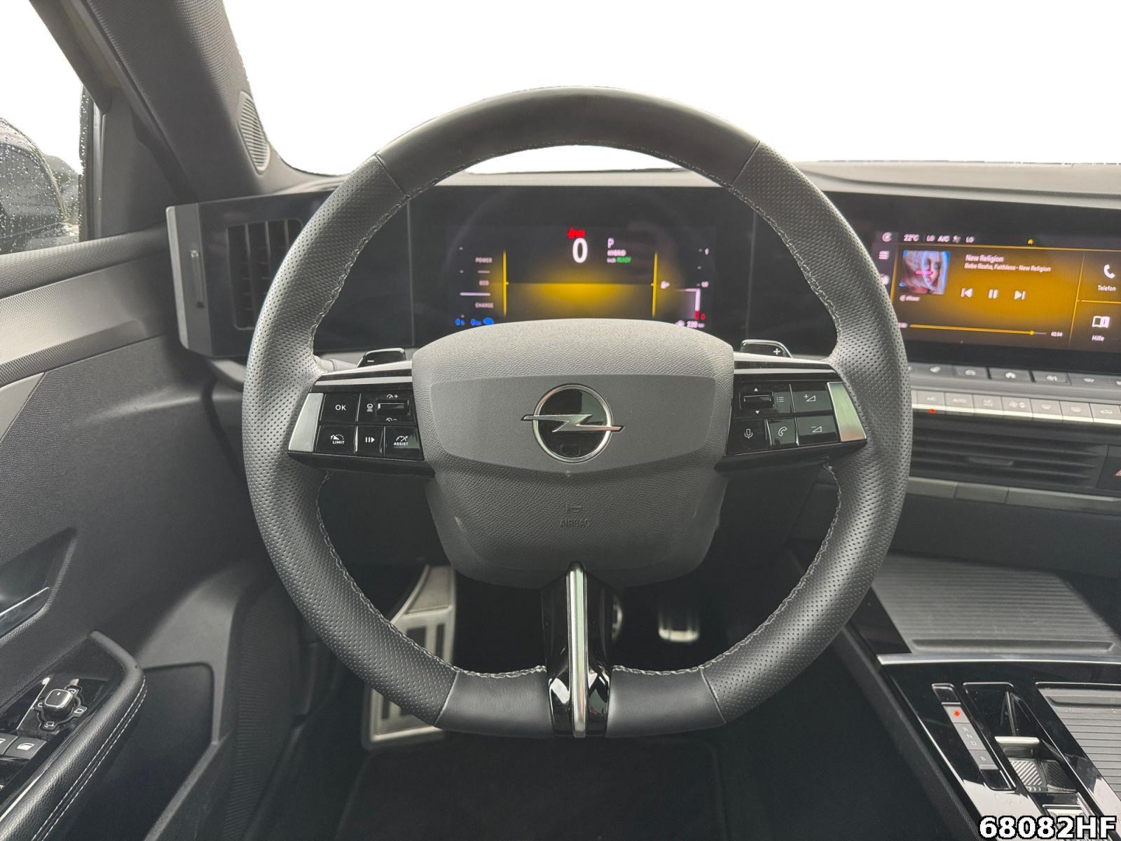 Fahrzeugabbildung Opel Astra Ultimate 1,6 Hybrid 133kW