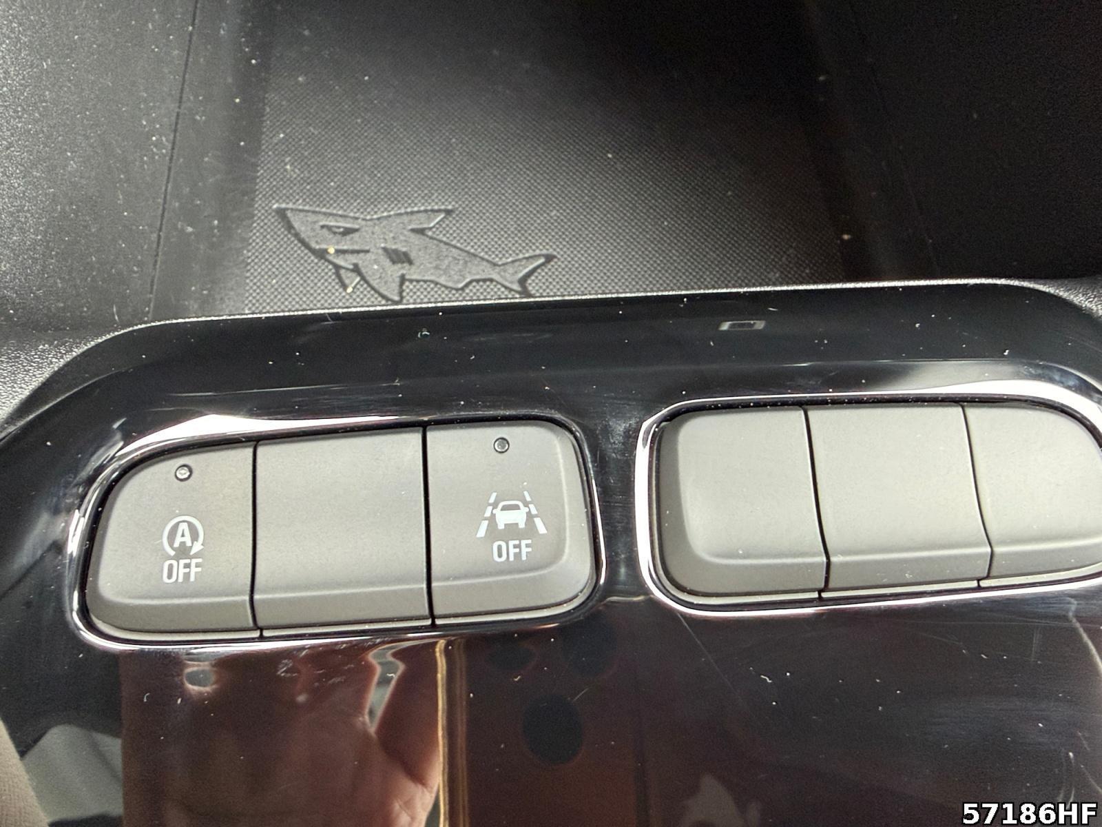 Fahrzeugabbildung Opel Corsa Edition*Parksensoren*Carplay*Allwetter