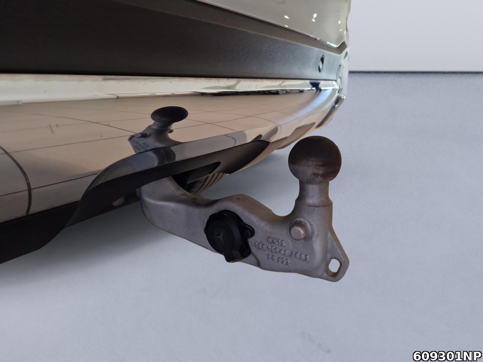Fahrzeugabbildung Mercedes-Benz GLE 300 d 4matic AMG Line AHK Panorama Kamera
