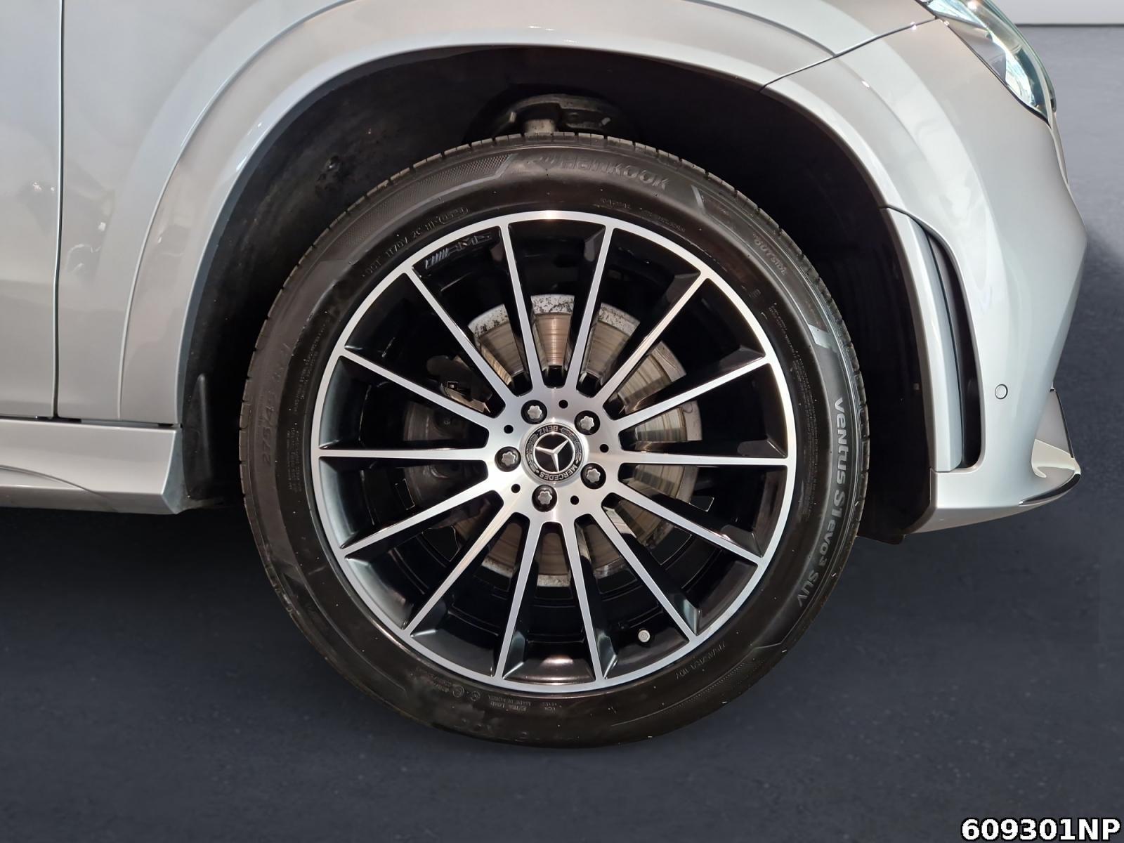 Fahrzeugabbildung Mercedes-Benz GLE 300 d 4matic AMG Line AHK Panorama Kamera