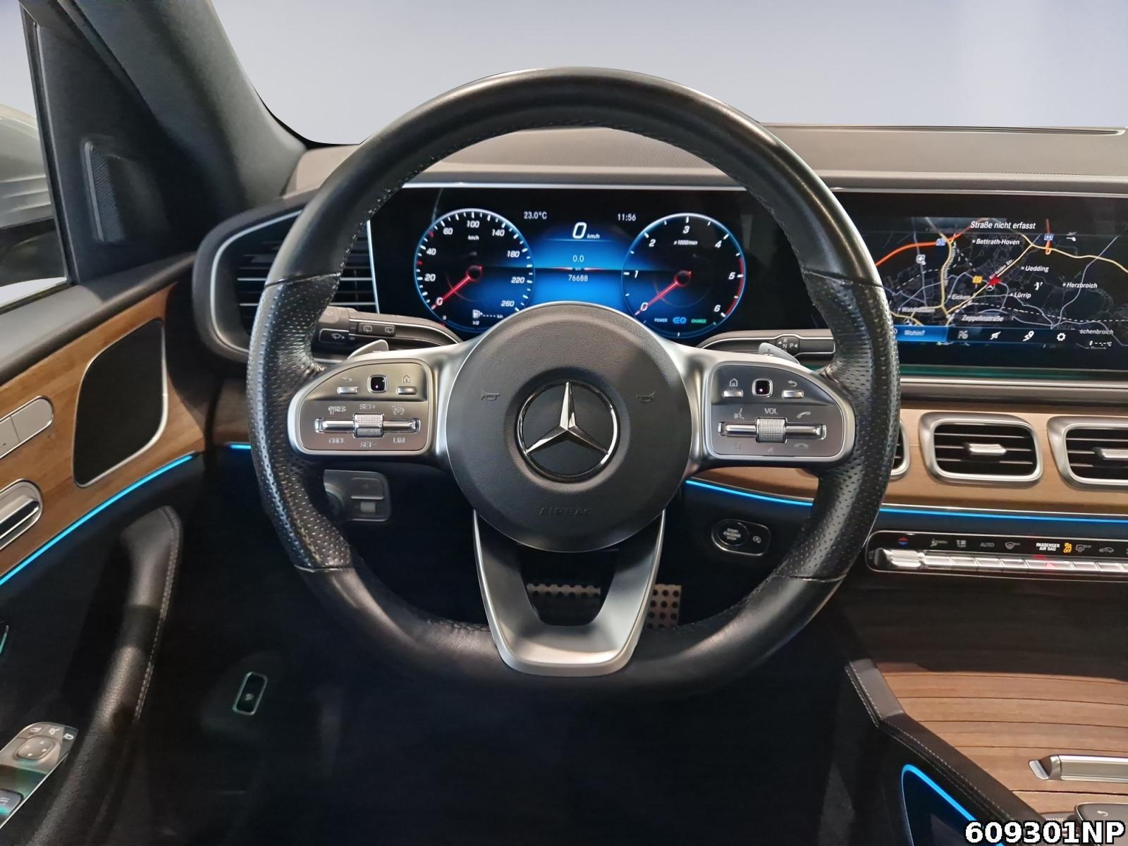 Fahrzeugabbildung Mercedes-Benz GLE 300 d 4matic AMG Line AHK Panorama Kamera