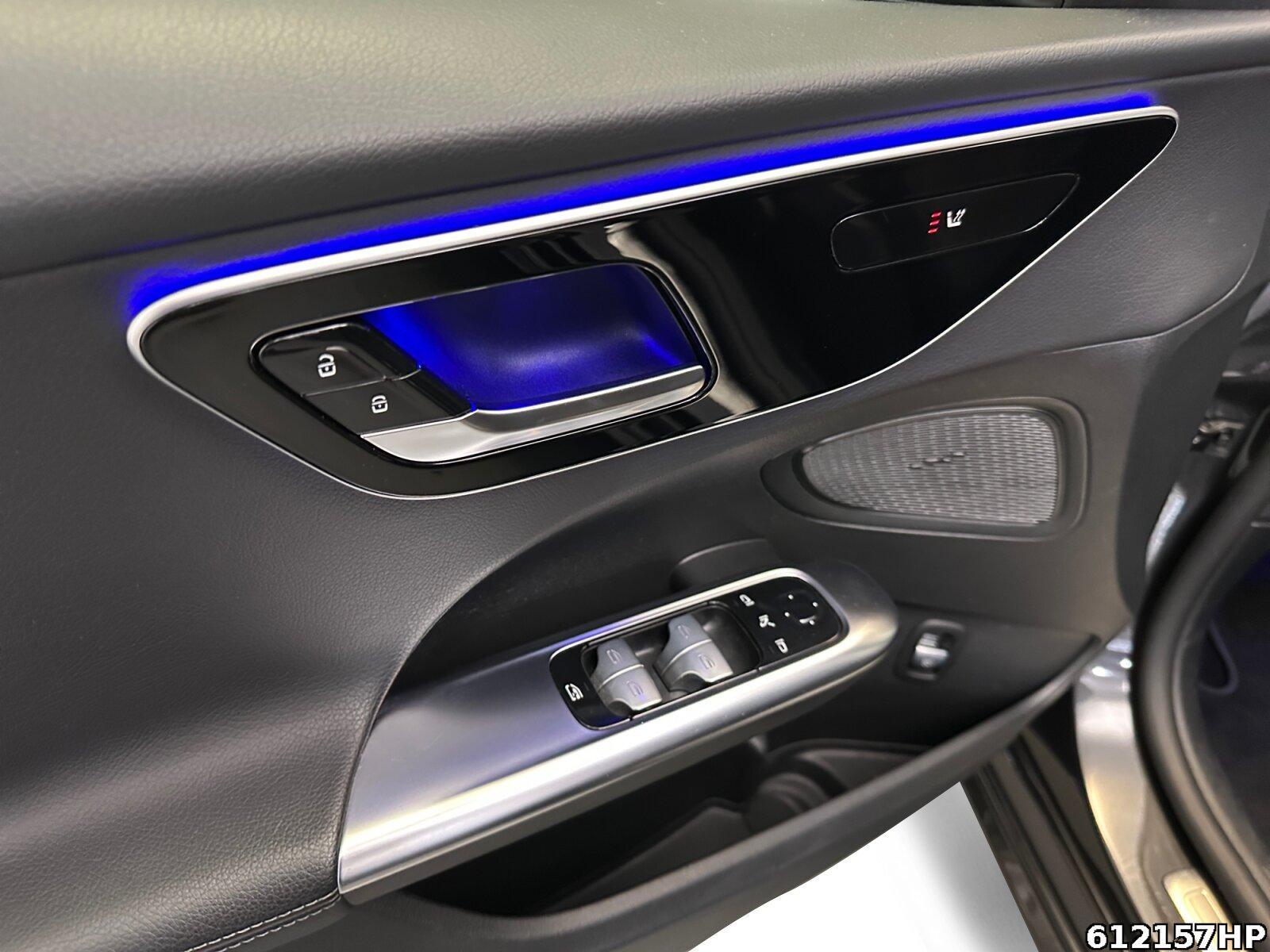 Fahrzeugabbildung Mercedes-Benz C 200 T Avantgarde Panorama Ambienete Rückfahrka