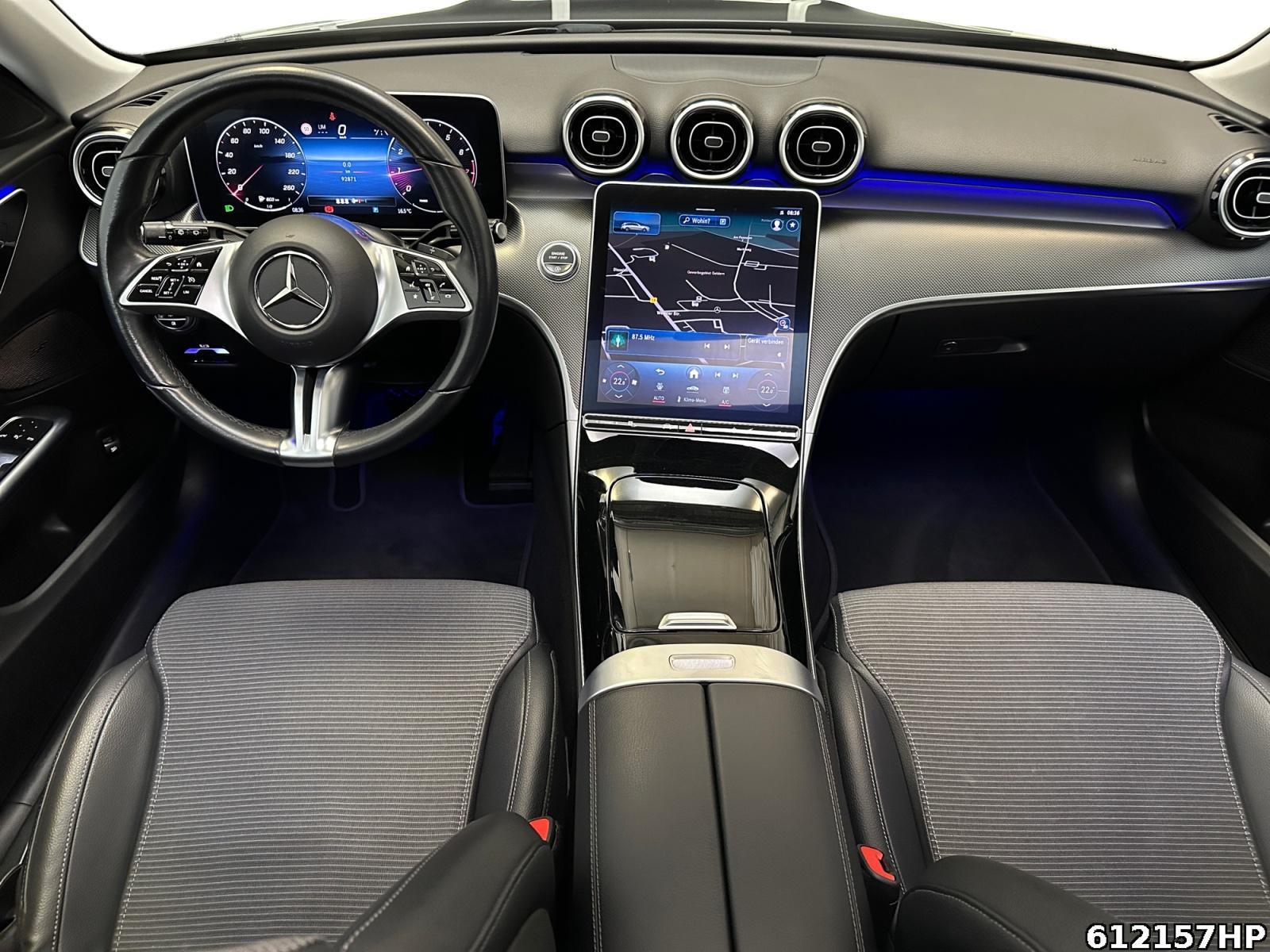 Fahrzeugabbildung Mercedes-Benz C 200 T Avantgarde Panorama Ambienete Rückfahrka