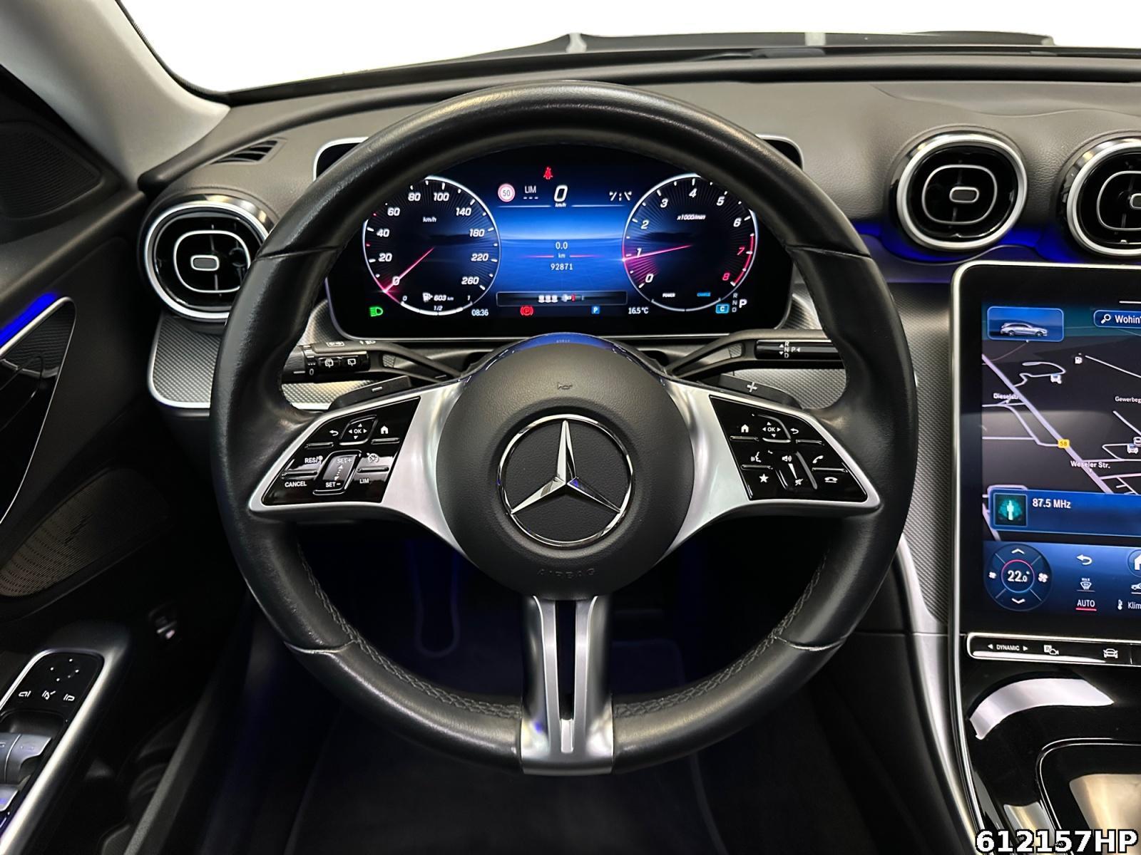 Fahrzeugabbildung Mercedes-Benz C 200 T Avantgarde Panorama Ambienete Rückfahrka