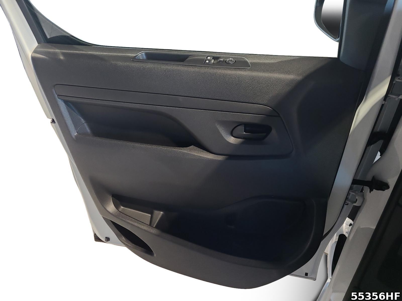Fahrzeugabbildung Opel Vivaro Kasten L2 120 PS Diesel MT