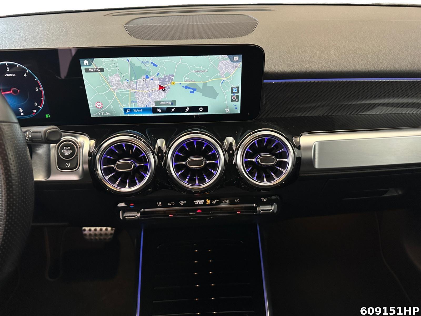 Fahrzeugabbildung Mercedes-Benz GLB 200 AMG Mutlibeam Distronic AHK Soundsystem