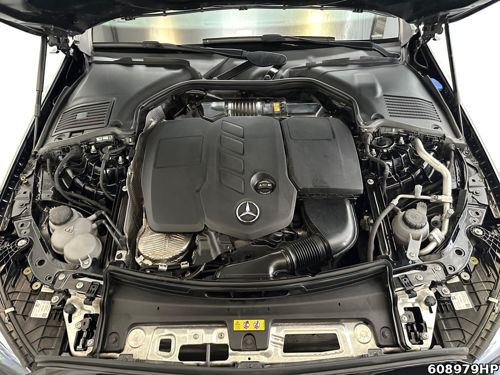 Fahrzeugabbildung Mercedes-Benz C 200 d T Avantgarde DISTRONIC Panoramadach AHK