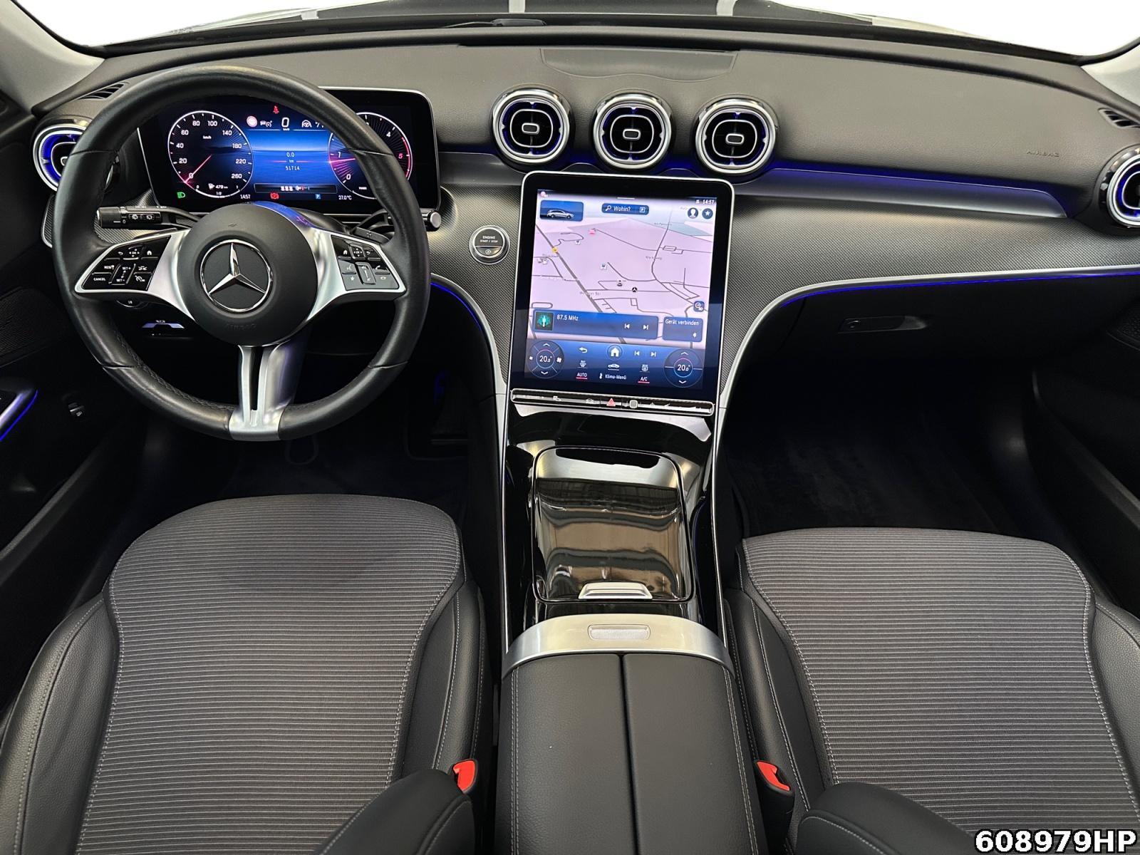 Fahrzeugabbildung Mercedes-Benz C 200 d T Avantgarde DISTRONIC Panoramadach AHK
