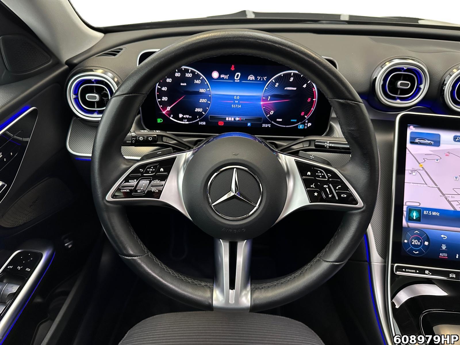 Fahrzeugabbildung Mercedes-Benz C 200 d T Avantgarde DISTRONIC Panoramadach AHK
