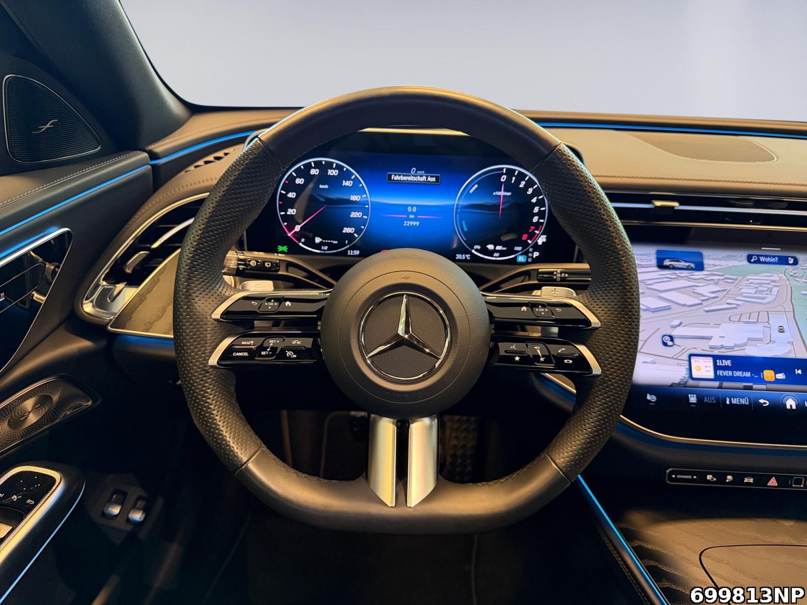 Fahrzeugabbildung Mercedes-Benz E 300 e T AMG Pano AHK DISTRONIC KEYLESS Kamera