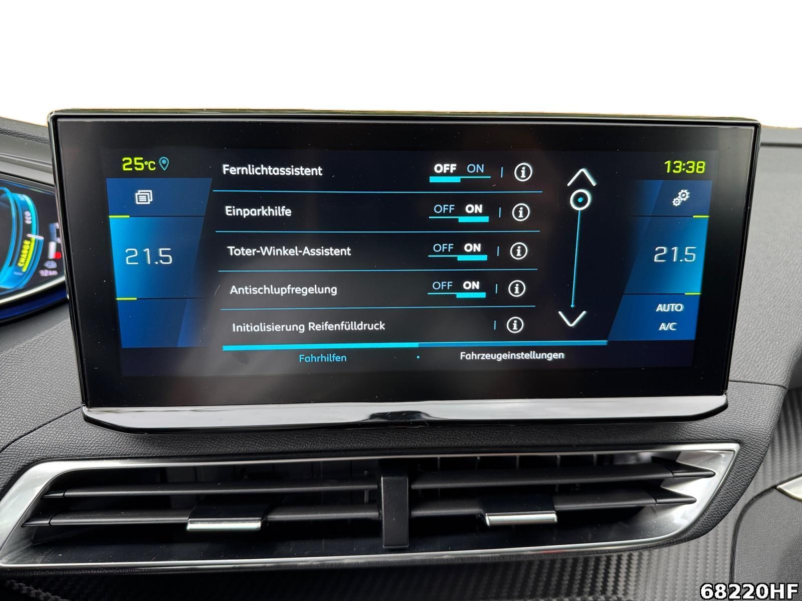 Fahrzeugabbildung Peugeot 3008 1.6 Hybrid 225 (Plug-In), Allure