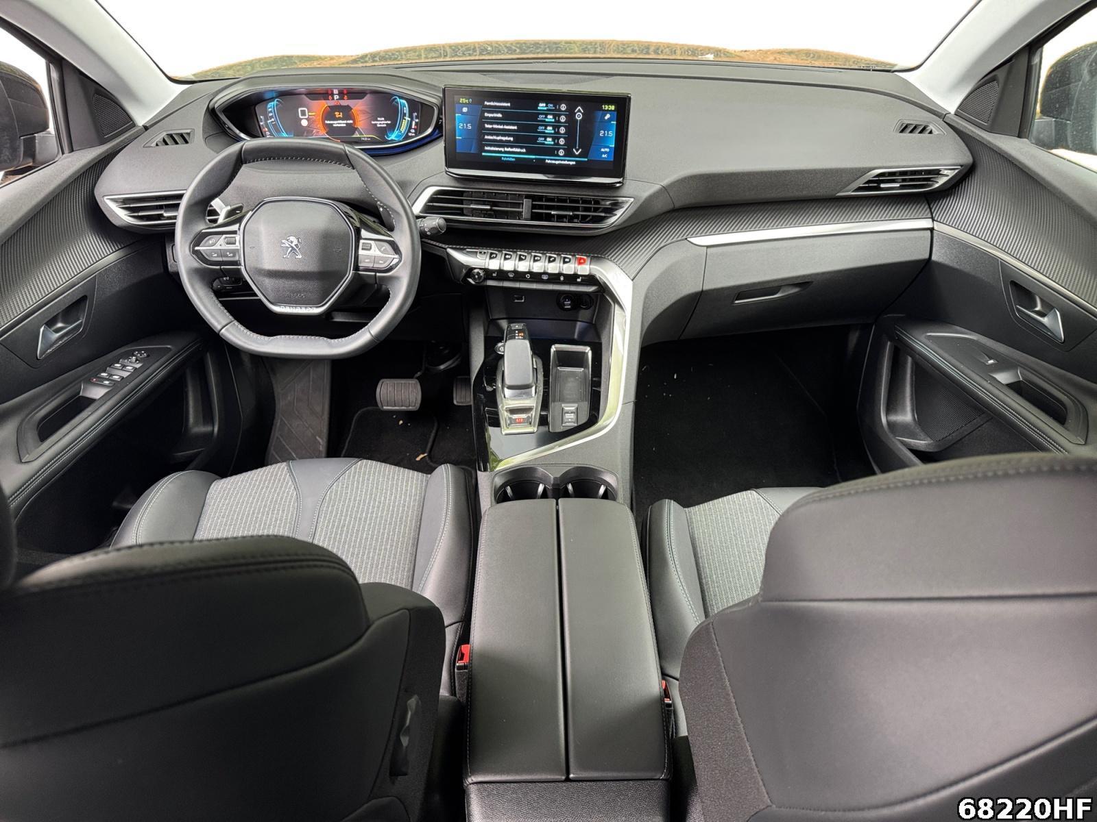 Fahrzeugabbildung Peugeot 3008 1.6 Hybrid 225 (Plug-In), Allure