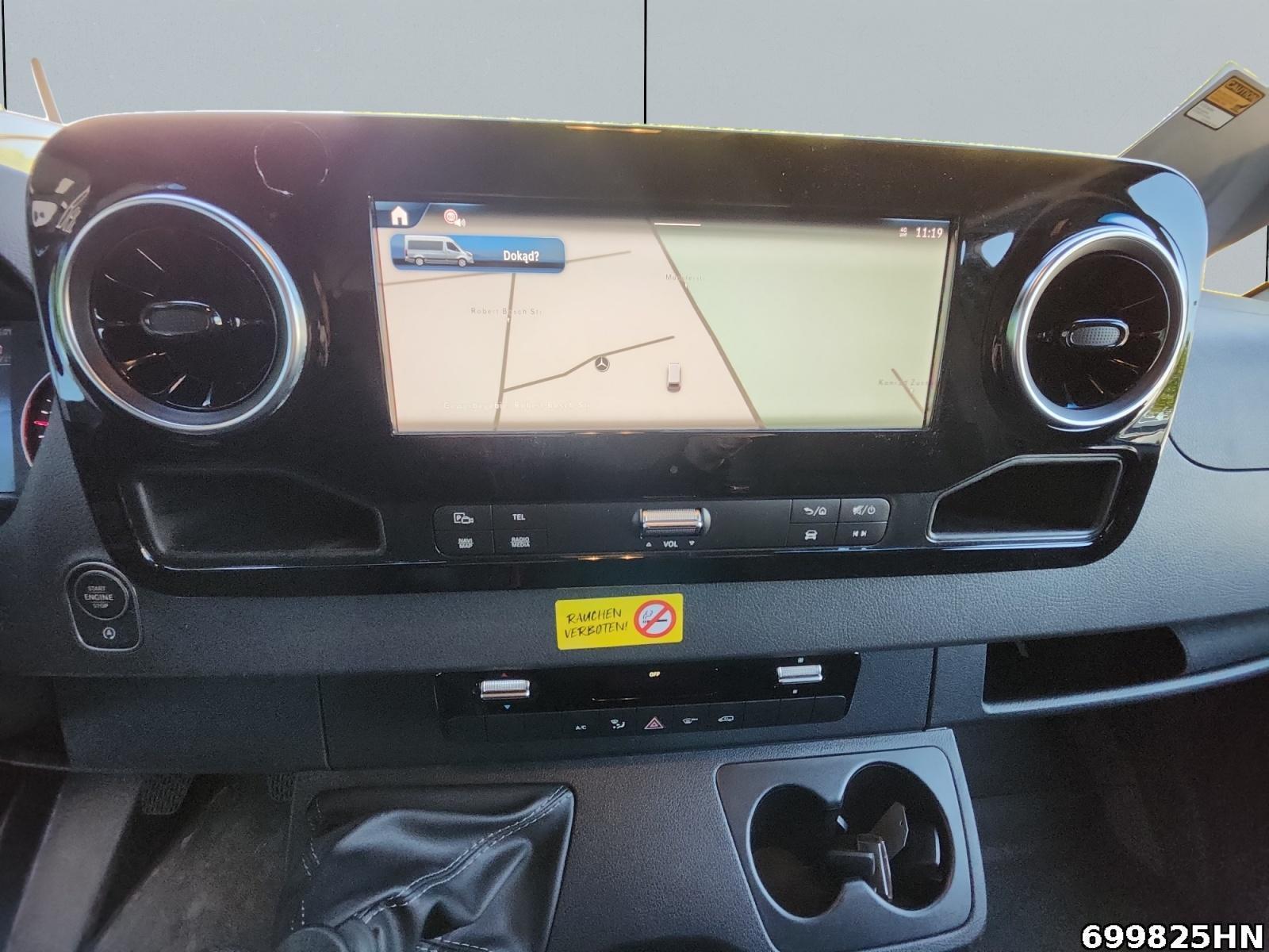 Fahrzeugabbildung Mercedes-Benz Sprinter 317 CDI Kasten PRO*L2H2*3500AHK*Kamera