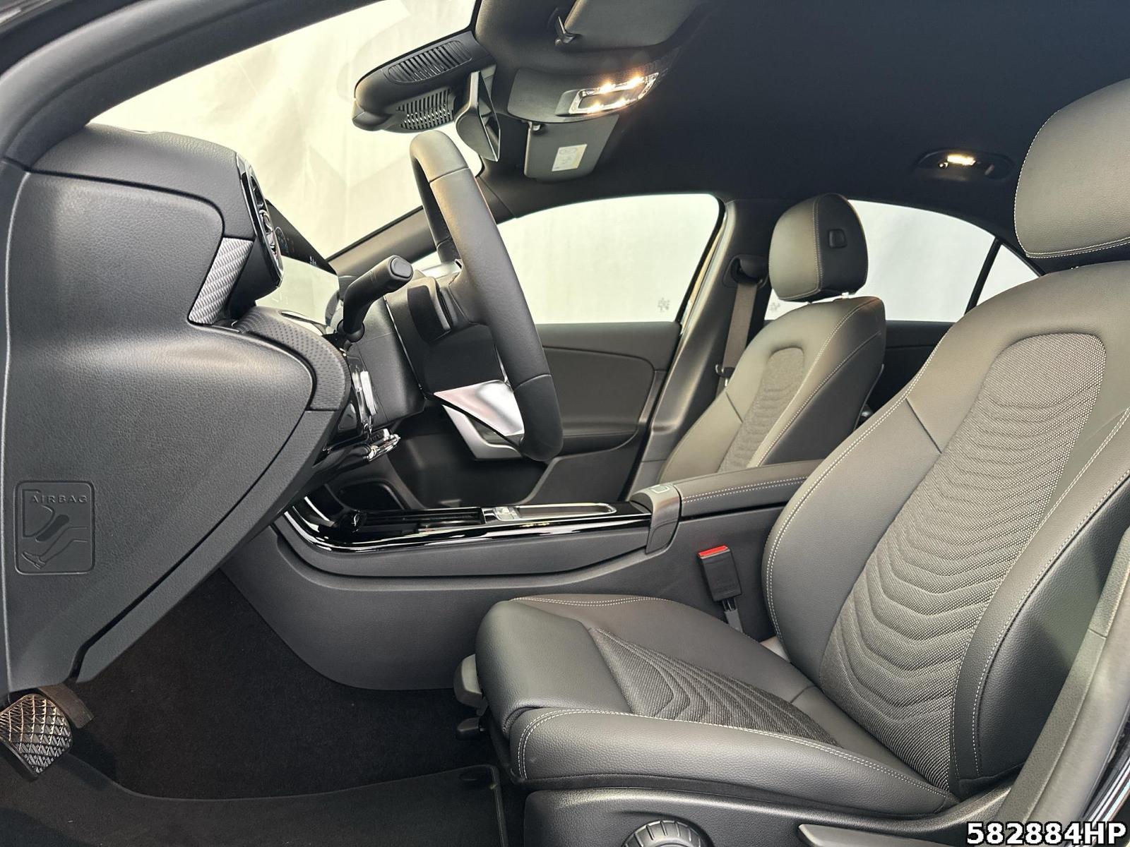 Fahrzeugabbildung Mercedes-Benz A 180 Limousine +PROGRSSIVE-LINE-ADVANCED+LED+