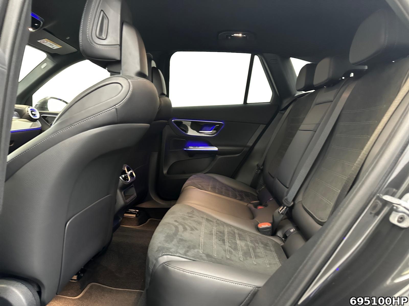 Fahrzeugabbildung Mercedes-Benz GLC 300 d 4M AMG AHK DISTRONIC Memory KEYLESS