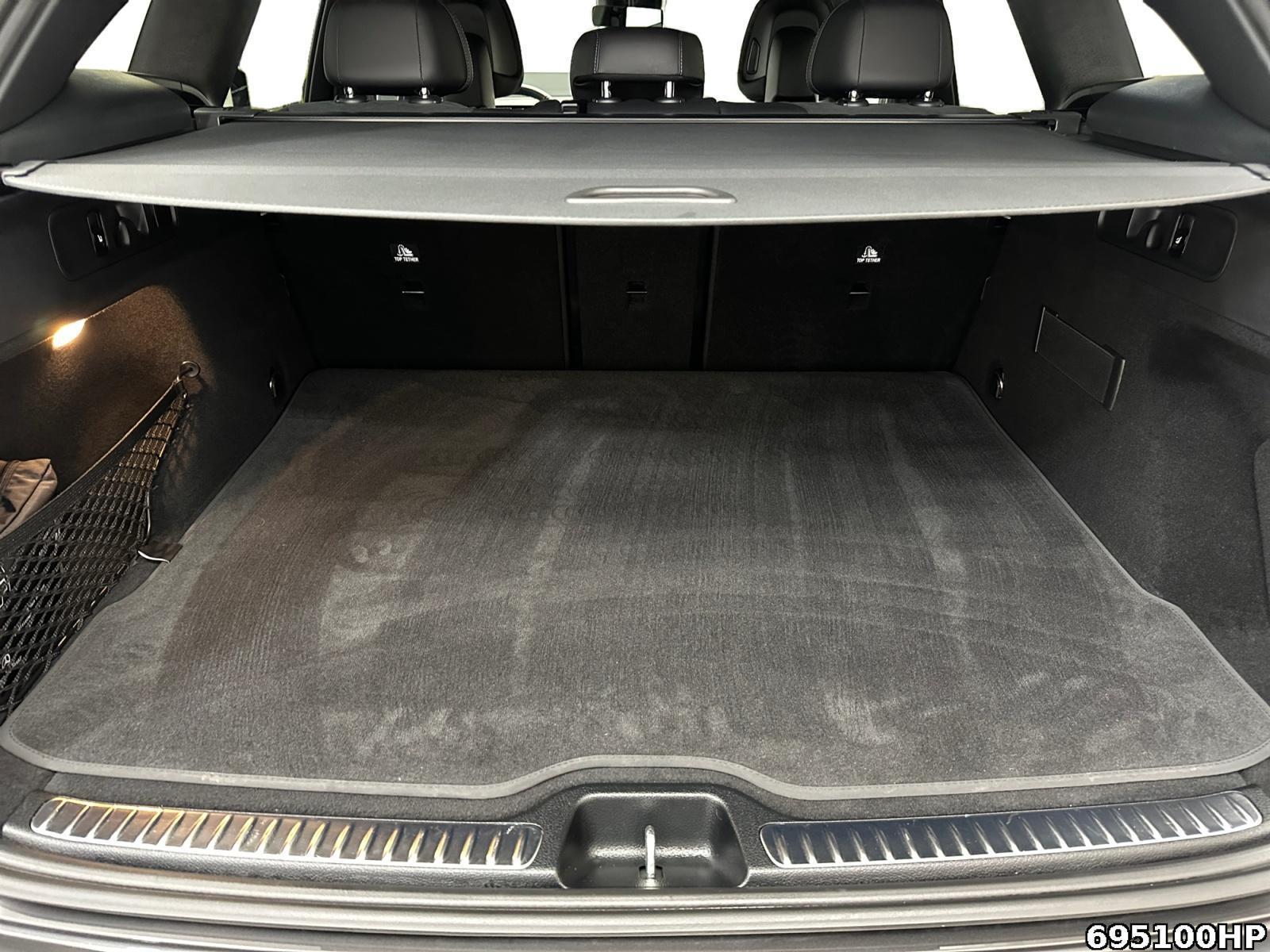 Fahrzeugabbildung Mercedes-Benz GLC 300 d 4M AMG AHK DISTRONIC Memory KEYLESS