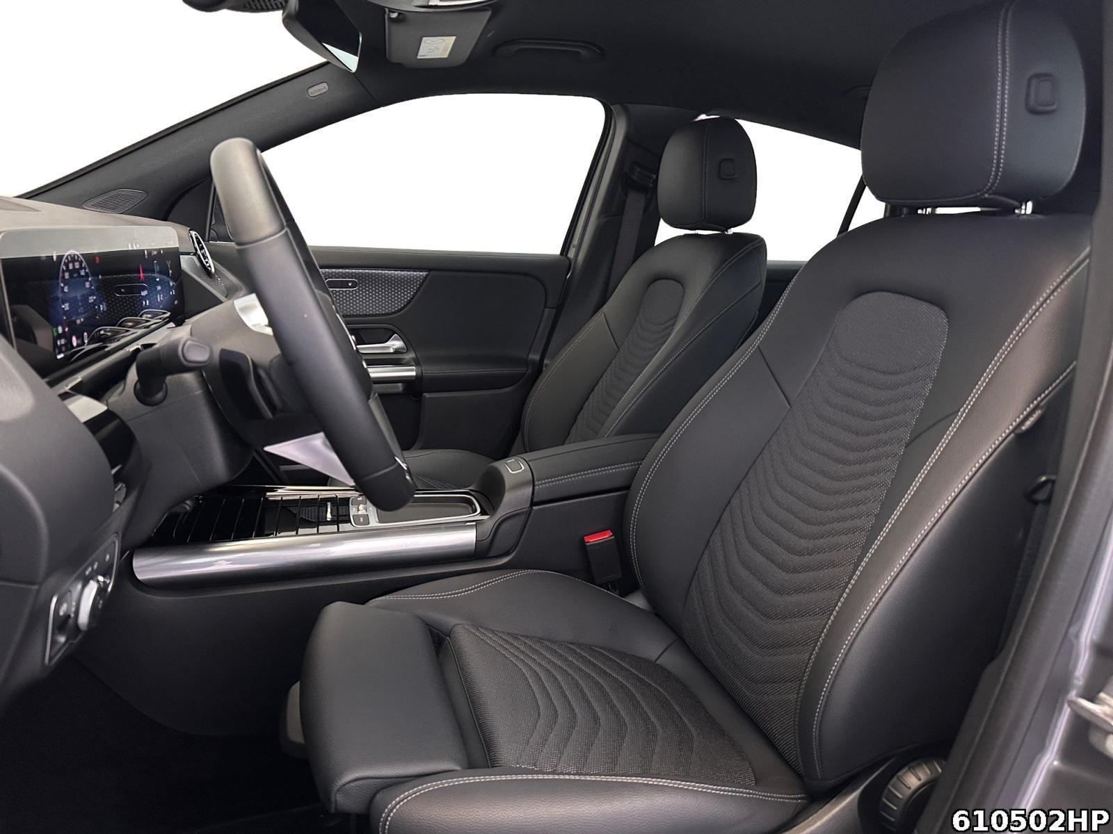 Fahrzeugabbildung Mercedes-Benz GLA 200 Progressive AHK Rückfahrkamera LED Spurh