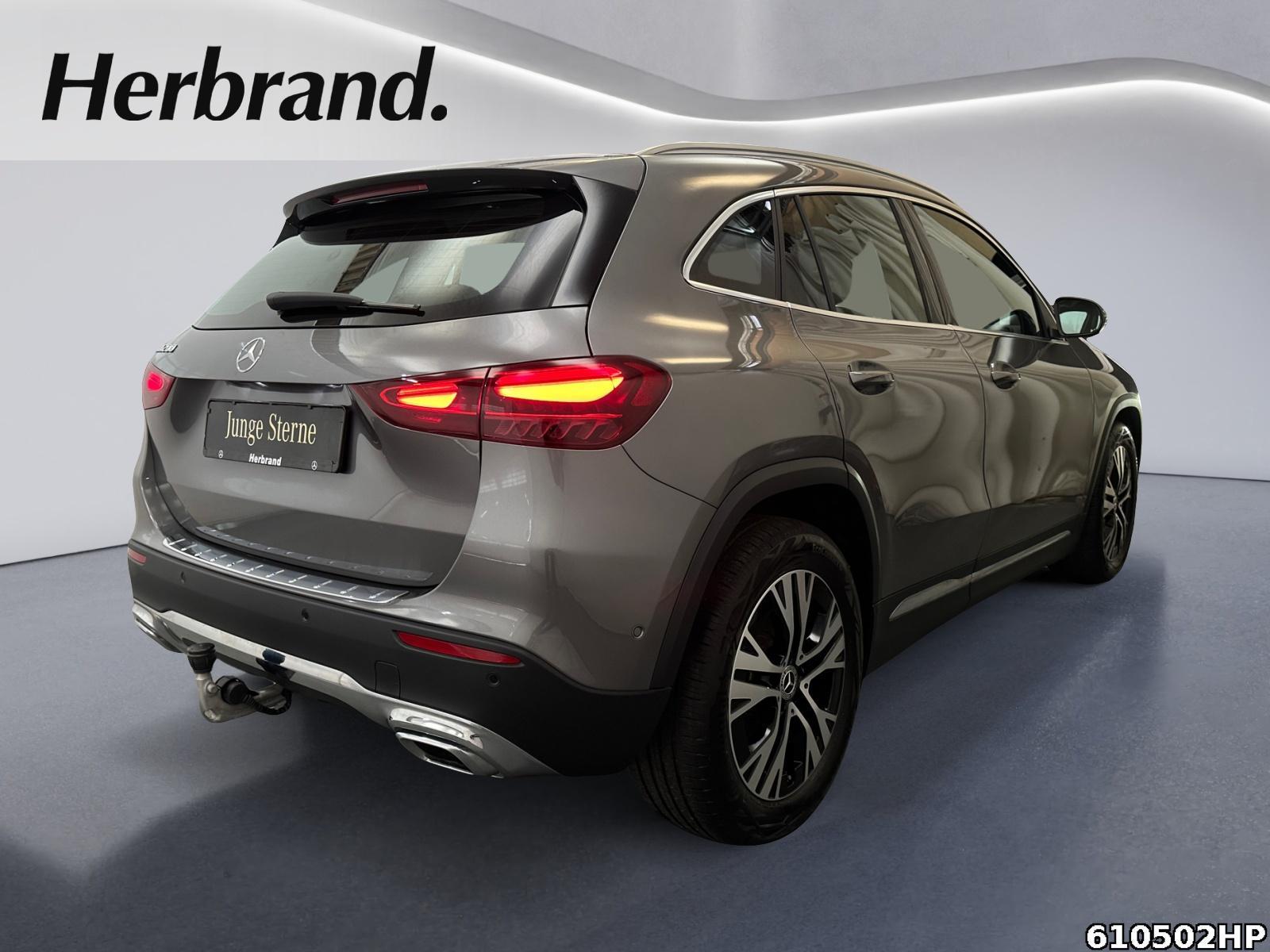 Fahrzeugabbildung Mercedes-Benz GLA 200 Progressive AHK Rückfahrkamera LED Spurh
