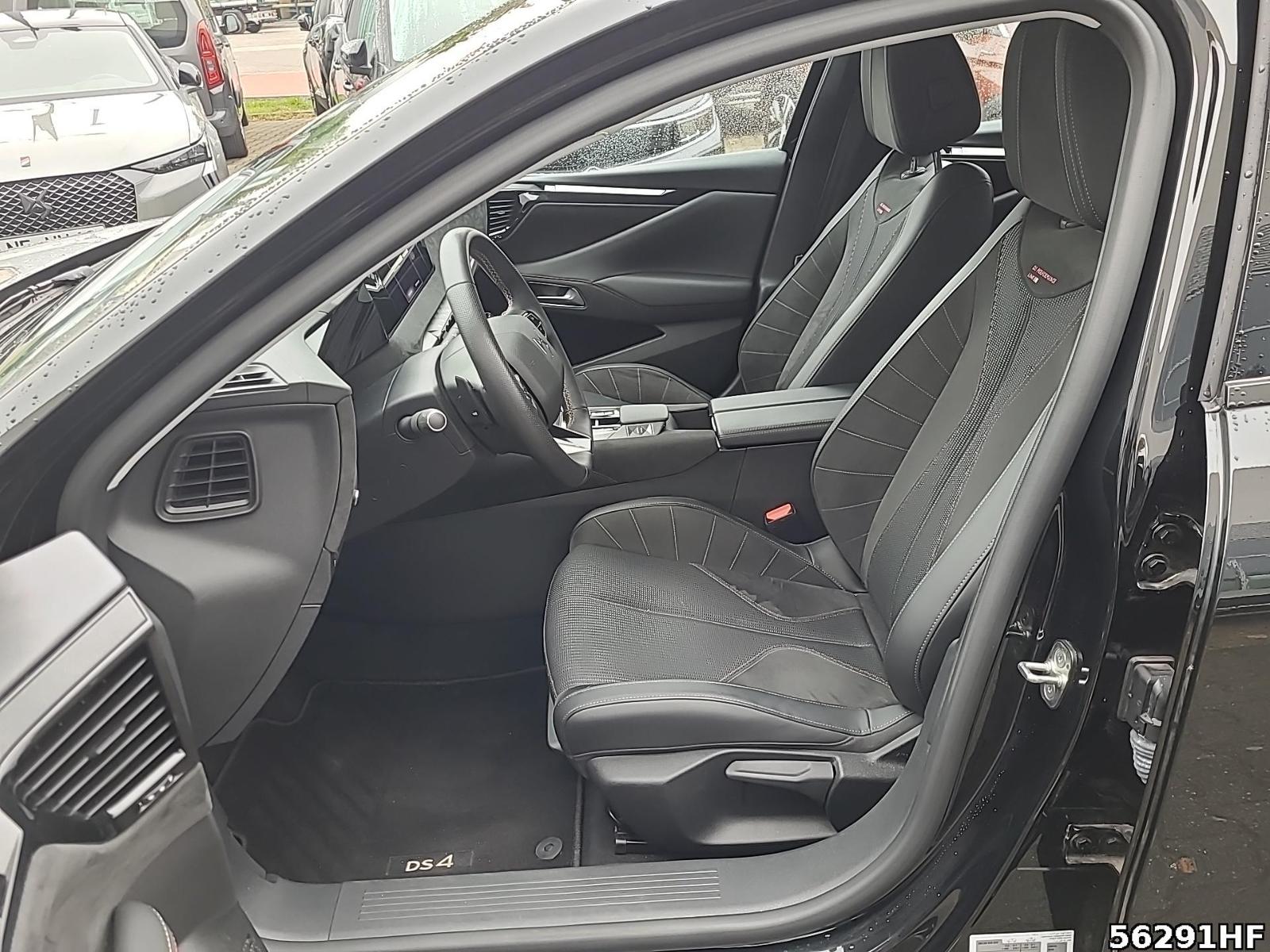 Fahrzeugabbildung DS Automobiles DS4 Performance Line