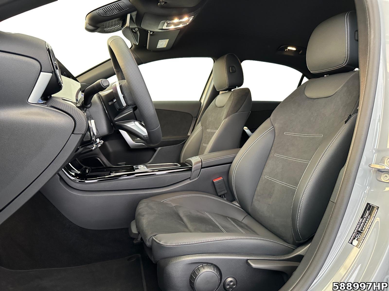 Fahrzeugabbildung Mercedes-Benz A 200 Limousine +AMG+STANDHZG+NIGHT+SPECIAL-EDI+