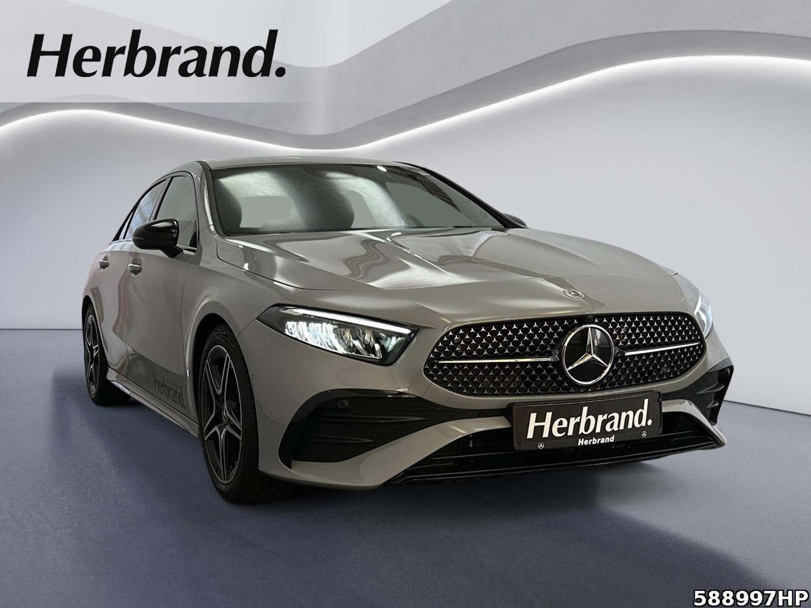 Fahrzeugabbildung Mercedes-Benz A 200 Limousine +AMG+STANDHZG+NIGHT+SPECIAL-EDI+
