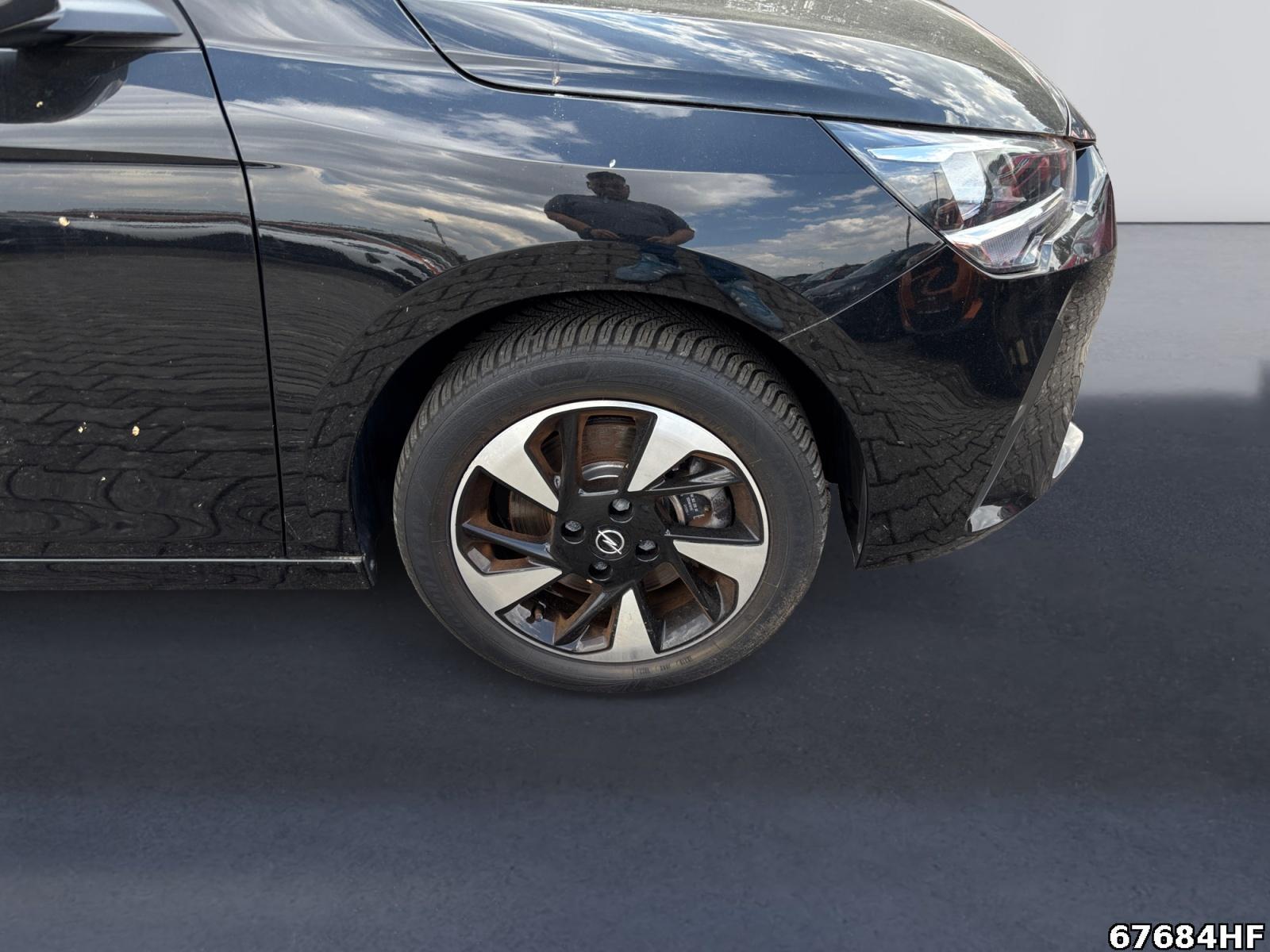 Fahrzeugabbildung Opel Corsa -e Edition