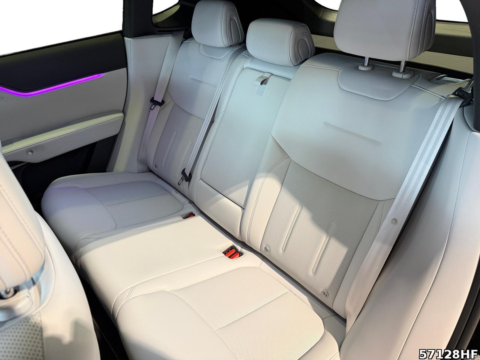 Fahrzeugabbildung Xpeng G6 AWD Performance Black Edition +AHK+360KAMERA