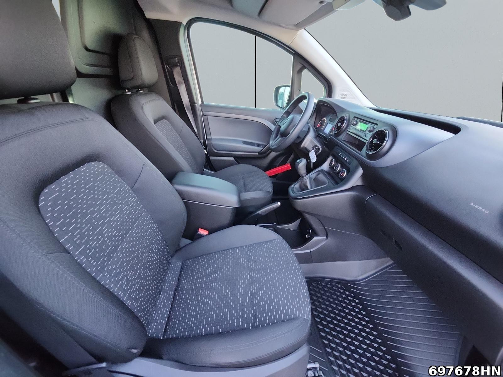 Fahrzeugabbildung Mercedes-Benz Citan 110 CDI Kasten*Klima*DAB*2xAirbag*ab 4,99