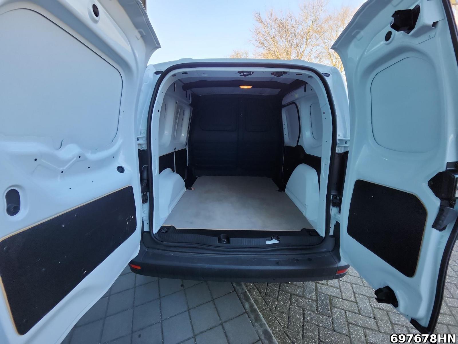 Fahrzeugabbildung Mercedes-Benz Citan 110 CDI Kasten*Klima*DAB*2xAirbag*ab 4,99