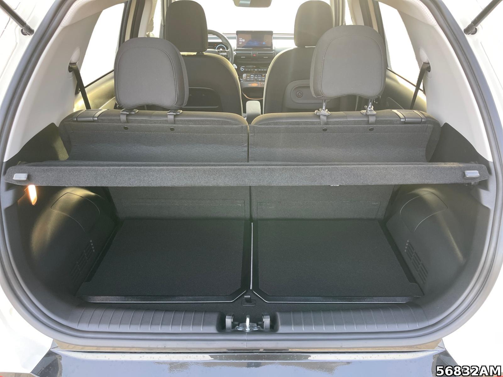 Fahrzeugabbildung Hyundai INSTER 42 kWh Trend + Assistenz-Paket
