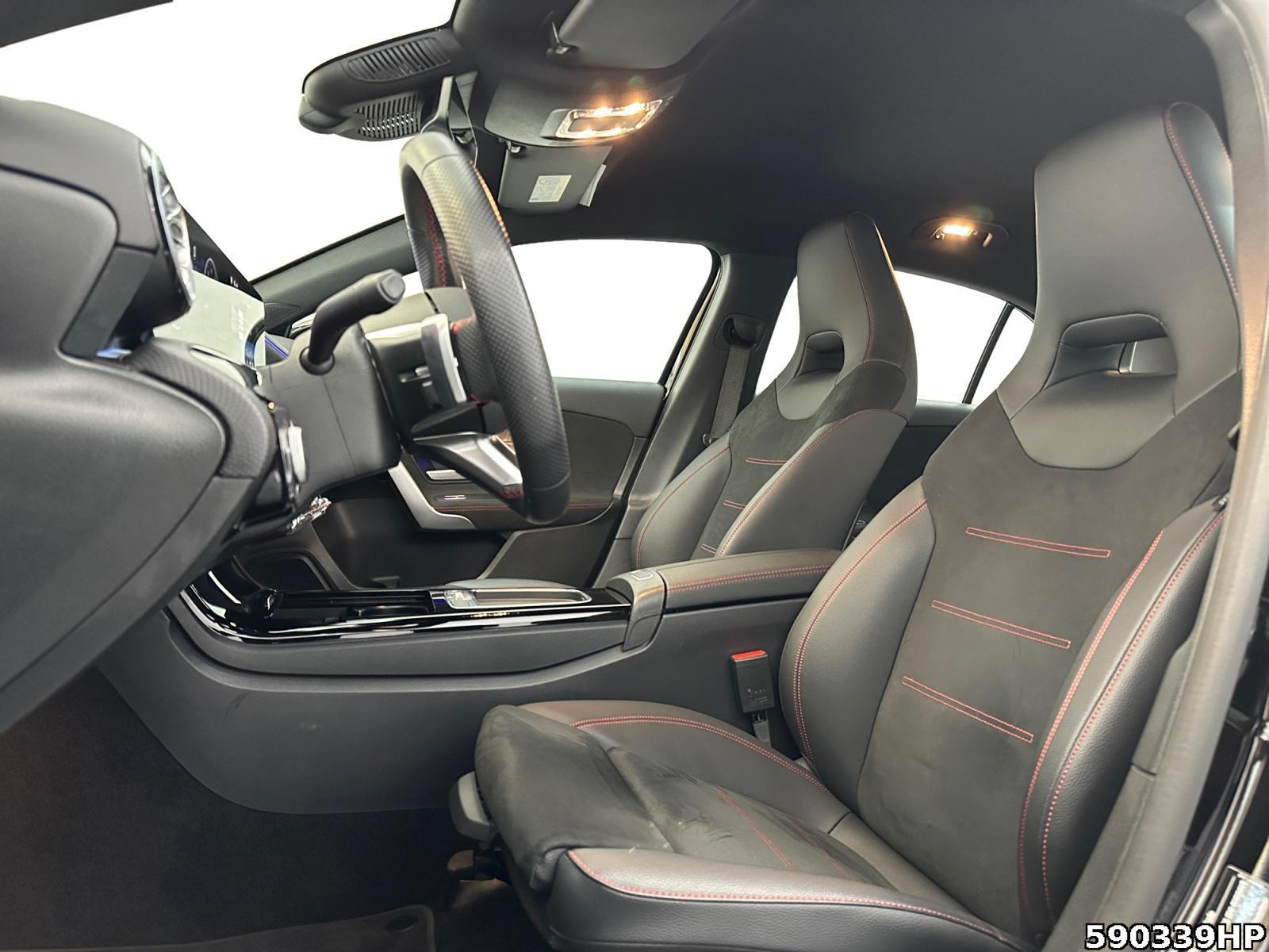 Fahrzeugabbildung Mercedes-Benz A 200 AMG Line DISTRONIC KEYLESS-GO Anhängevorr.