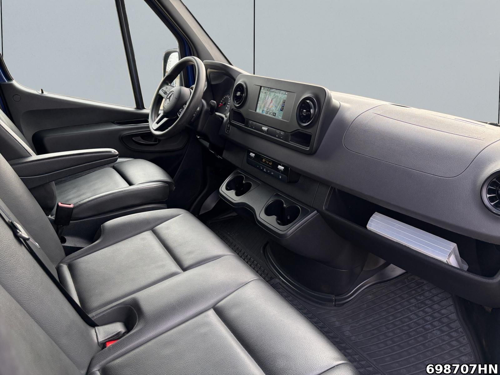 Fahrzeugabbildung Mercedes-Benz Sprinter 214 CDI *L1H1*Automatik*AHK*Navi*SHZ*