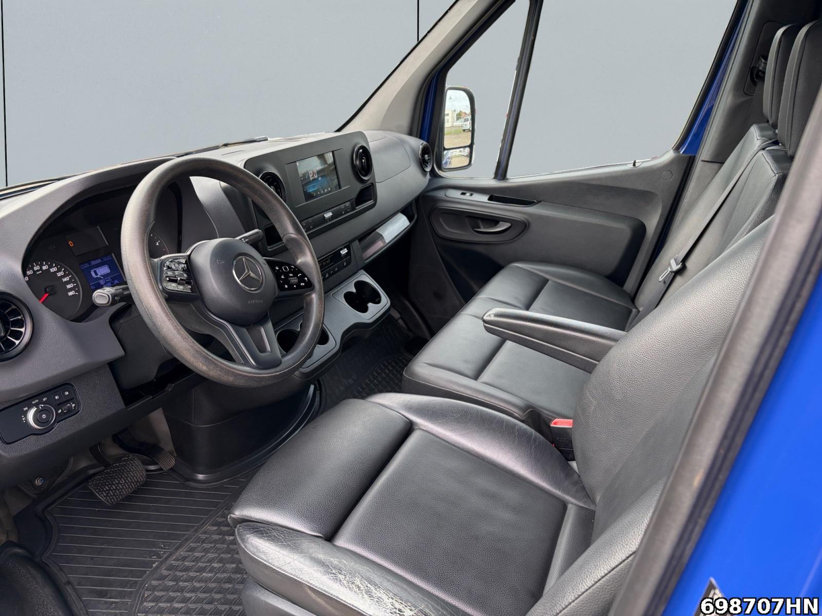 Fahrzeugabbildung Mercedes-Benz Sprinter 214 CDI *L1H1*Automatik*AHK*Navi*SHZ*