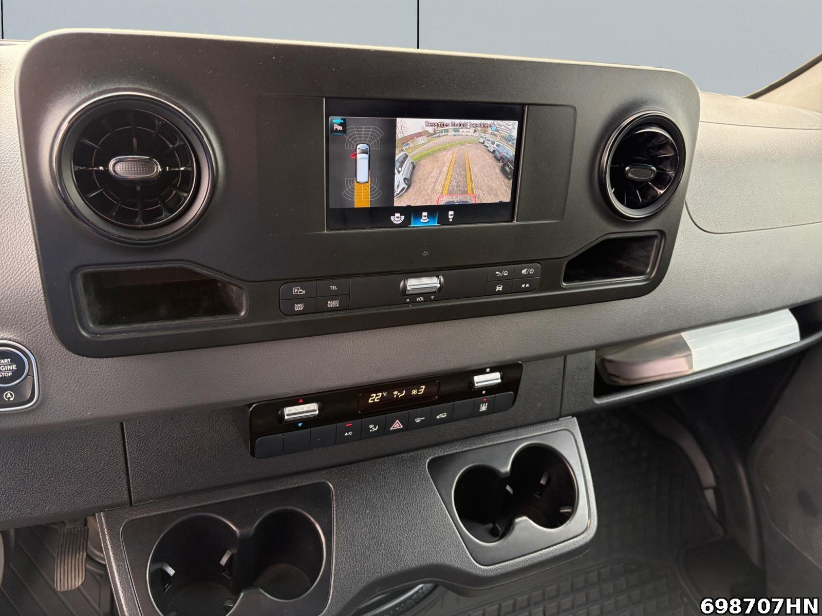 Fahrzeugabbildung Mercedes-Benz Sprinter 214 CDI *L1H1*Automatik*AHK*Navi*SHZ*