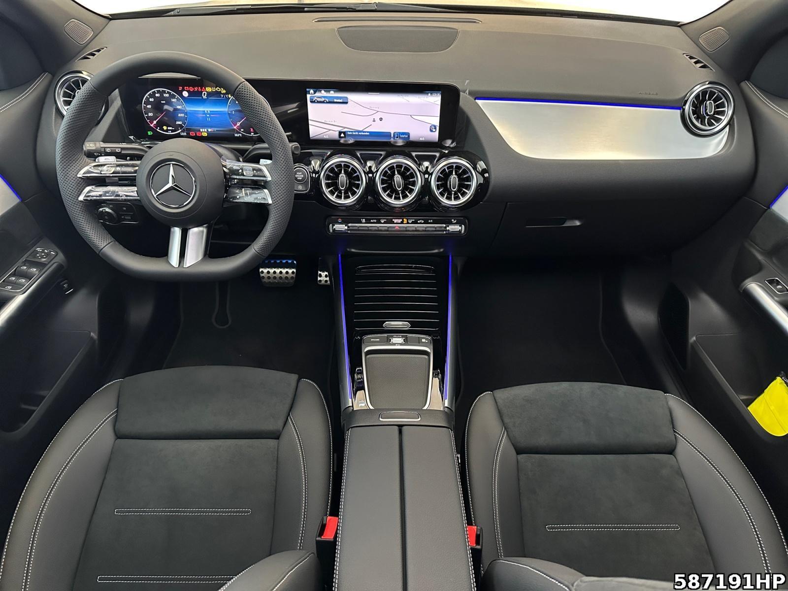 Fahrzeugabbildung Mercedes-Benz GLA 200 d +SPECIAL-EDITION+PANO+DISTRONIC+AHK+