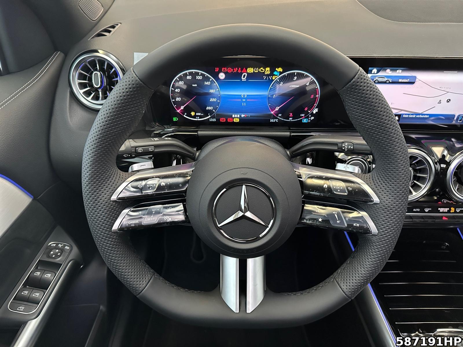 Fahrzeugabbildung Mercedes-Benz GLA 200 d +SPECIAL-EDITION+PANO+DISTRONIC+AHK+