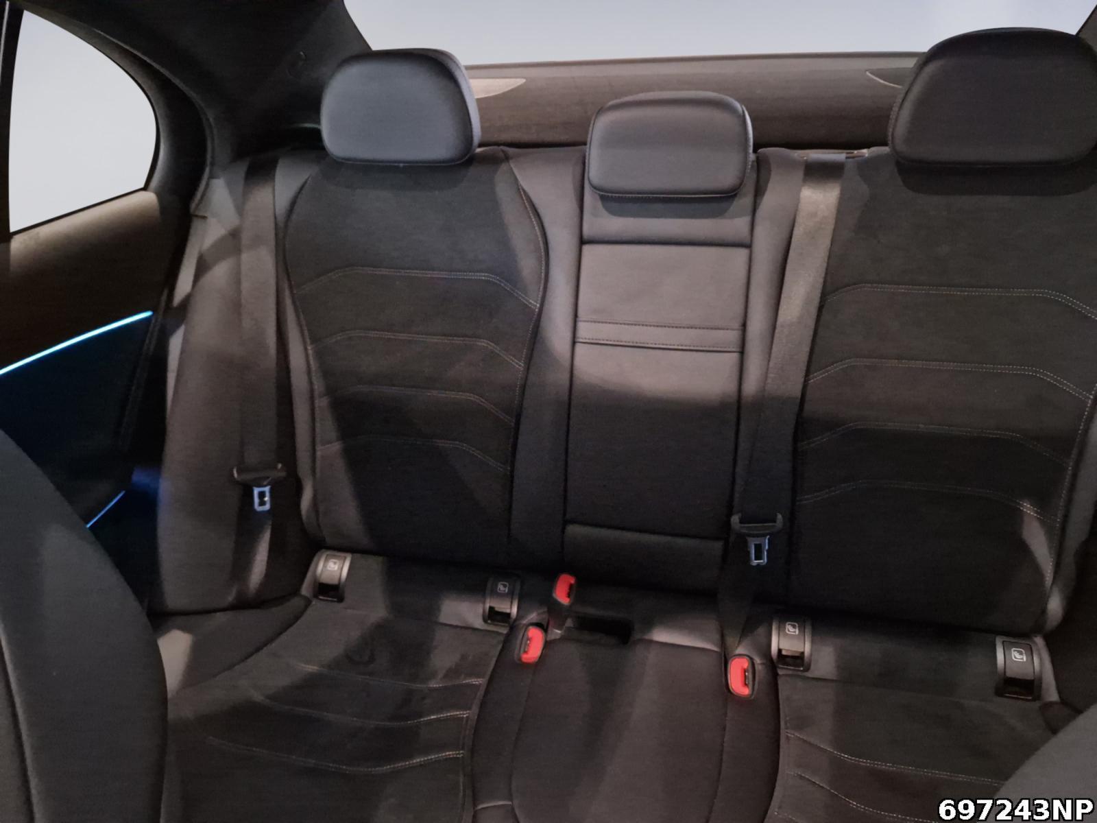 Fahrzeugabbildung Mercedes-Benz E 300 e AMG Night Pano Burm4D Distronic AHK